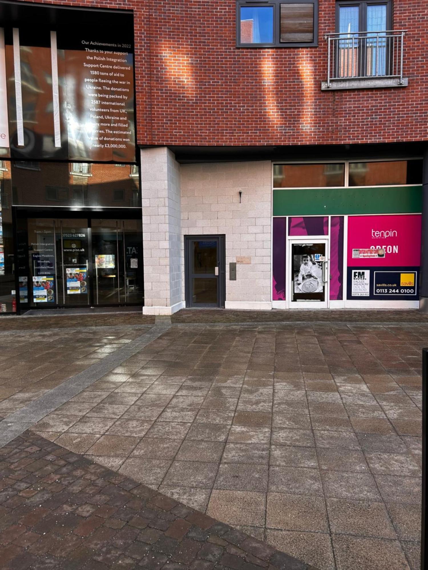 City Centre Apartment. Wrexham Exterior foto